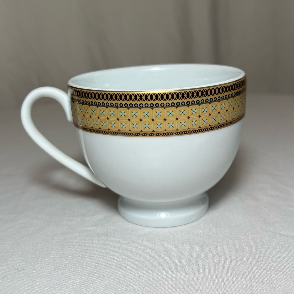 Black and Gold Fraureuth Germany Art Deco Coffee / Tea Cup - GNA Fine Porcelain